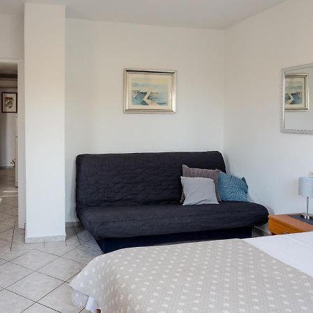Apartments Summer Bloom Krk Town Bagian luar foto